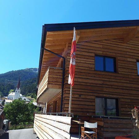 Haus Riefli- Monique Apartamento Sankt Anton am Arlberg Exterior foto