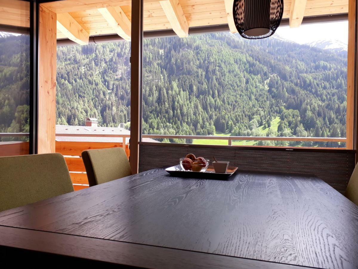 Haus Riefli- Monique Apartamento Sankt Anton am Arlberg Exterior foto
